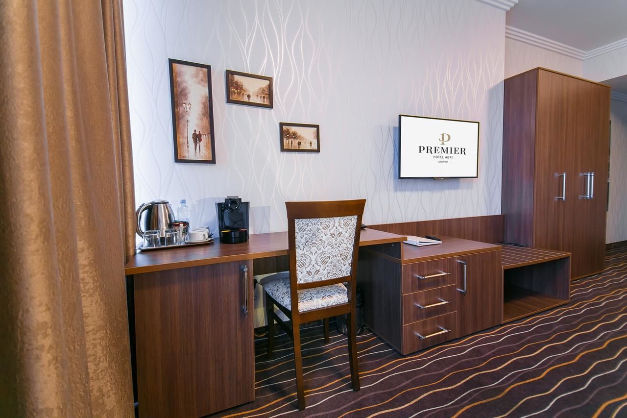 Отель Premier Hotel Abri Днепр-15