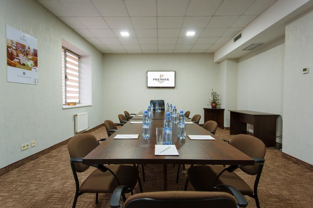 Отель Premier Hotel Abri Днепр-46