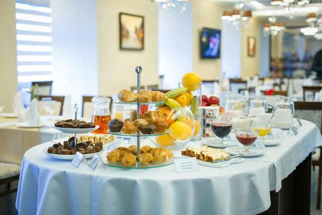 Отель Premier Hotel Abri Днепр-33