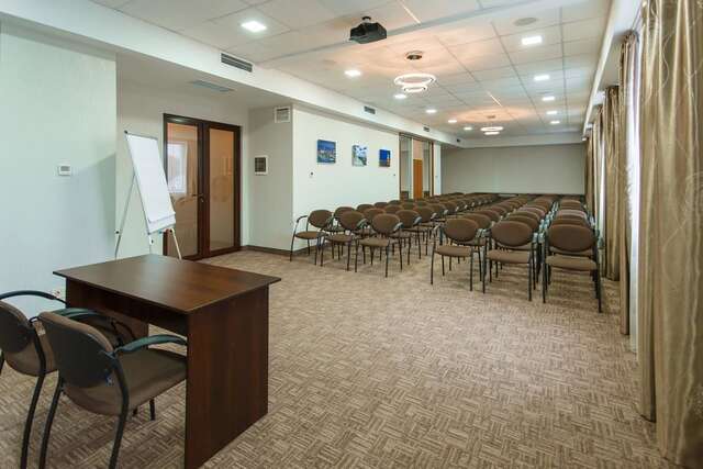 Отель Premier Hotel Abri Днепр-42