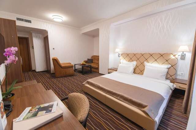 Отель Premier Hotel Abri Днепр-51